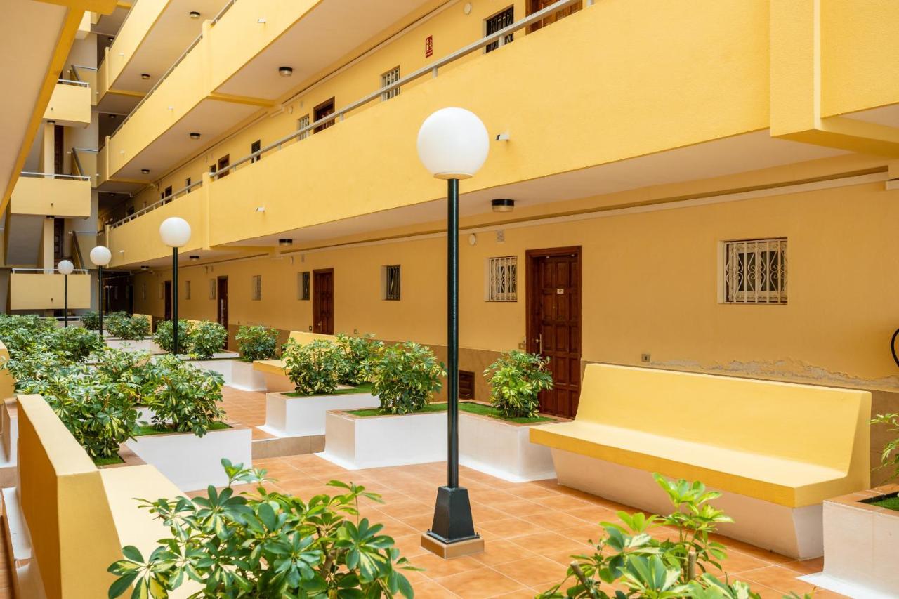 Family Home Near Ocean Los Cristianos Lovetenerife Arona  Exterior photo